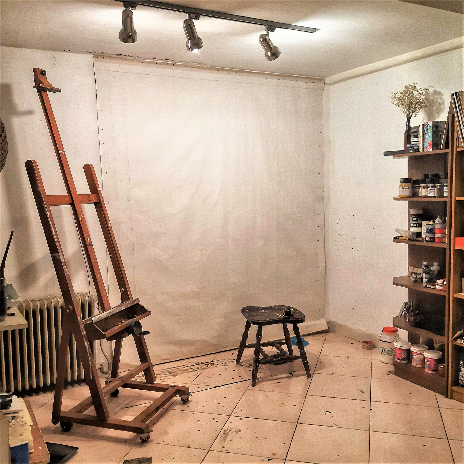 Space before gesture